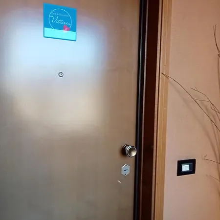 B&B Vittoria 바자노